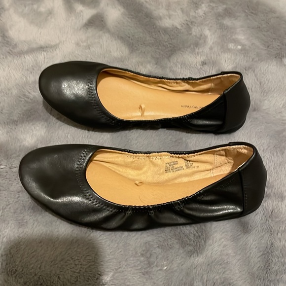Time and Tru memory foam ballet flats - Picture 5 of 5